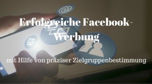Smartphone mit Social-Media Buttons