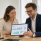 Claude Opus 5.5 Benchmark Business Team analysiert KI Performance im Unternehmen
